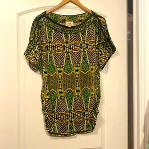 ECI, New York, M, is geometric, cold, shoulder, emerald green and black top